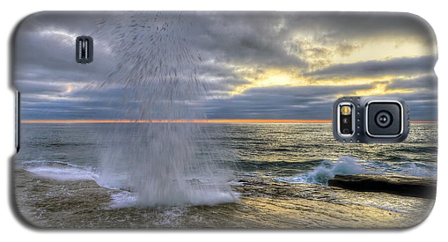 Mark Whitt Galaxy S5 Case featuring the photograph The Photo before the Drenching by Mark Whitt