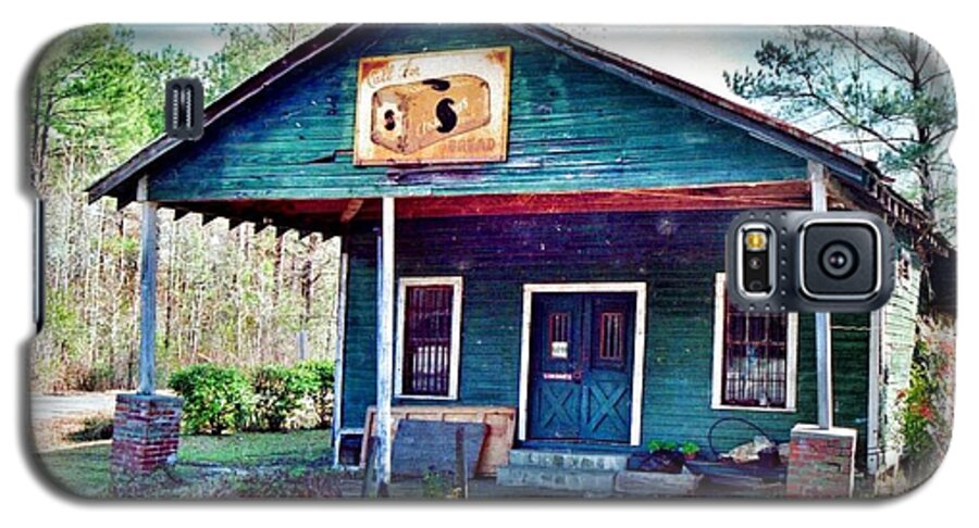 Green Pond South Carolina. Shop Galaxy S5 Case featuring the photograph The Vintage Shop in Green Pond by Patricia Greer
