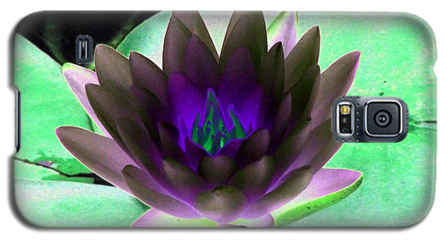 Water Lilies Galaxy S5 Case featuring the photograph The Water Lilies Collection - PhotoPower 1116 by Pamela Critchlow