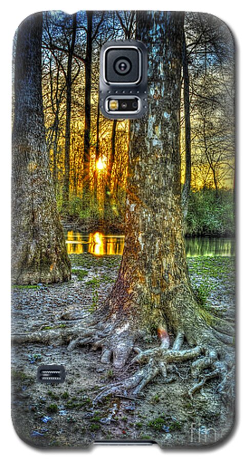 Ken Galaxy S5 Case featuring the photograph Thirsty by Ken Johnson