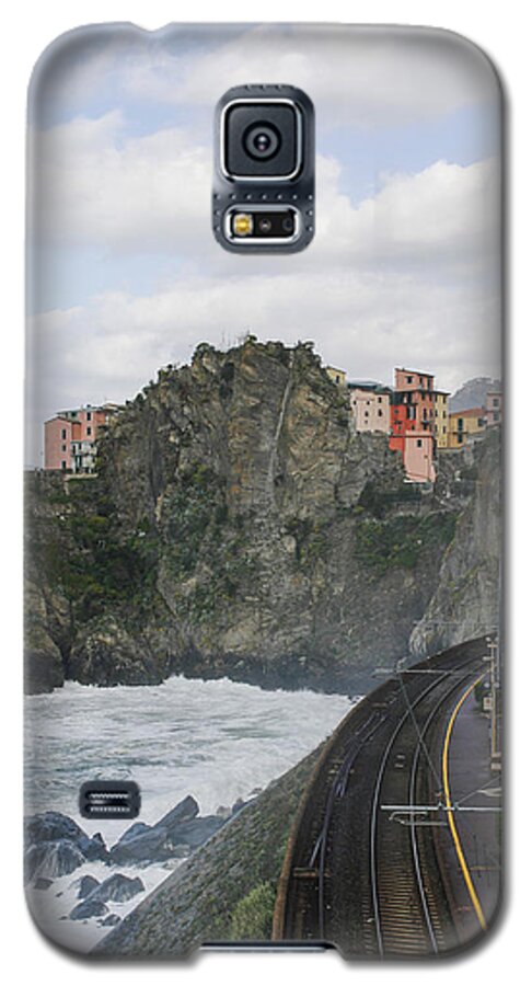 Cinqueterre Galaxy S5 Case featuring the photograph Trainstation in Manarola Italy by Patricia Hofmeester