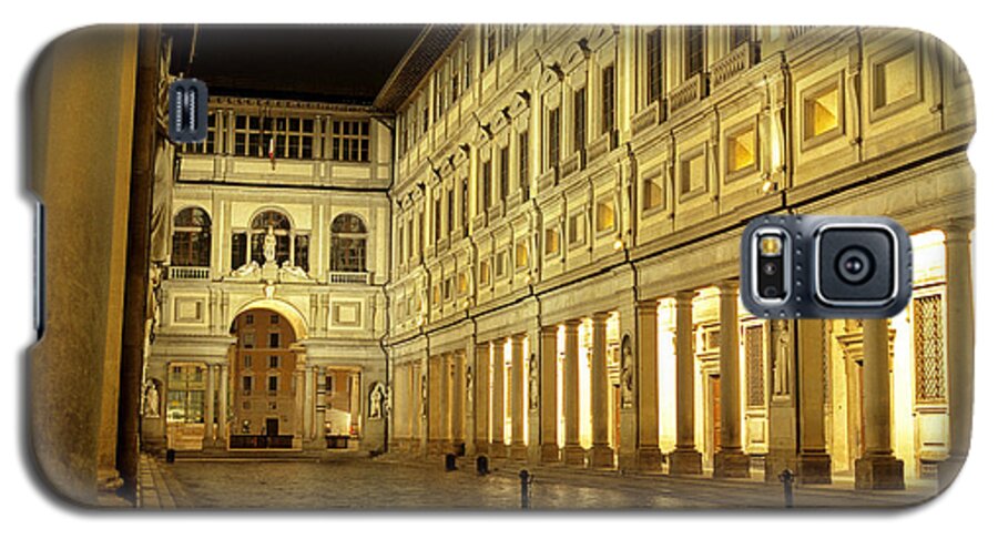 Column Galaxy S5 Case featuring the photograph Uffizi gallery Florence Italy by Ryan Fox