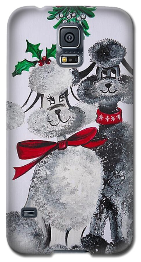 Poodle Galaxy S5 Case featuring the painting Under the Mistletoe by Leslie Manley