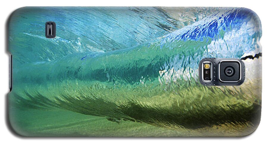 Amaze Galaxy S5 Case featuring the photograph Underwater Wave Curl by Vince Cavataio - Printscapes