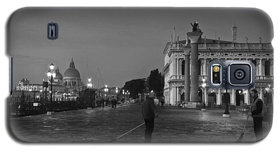 Venice Galaxy S5 Case featuring the photograph Venice sweepers by Marion Galt