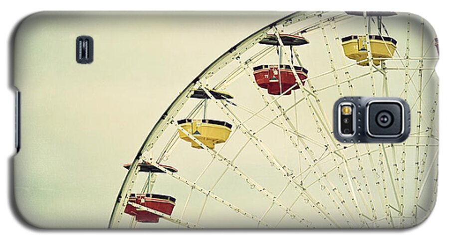 Ferris Wheel Galaxy S5 Case featuring the photograph Vintage Ferris Wheel by Kim Hojnacki