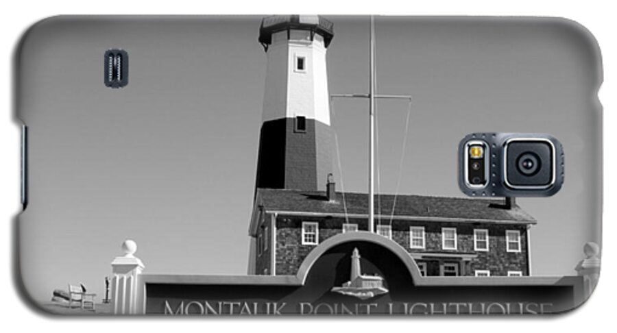 Vintage Looking Montauk Lighthouse Galaxy S5 Case featuring the photograph Vintage Looking Montauk Lighthouse by John Telfer