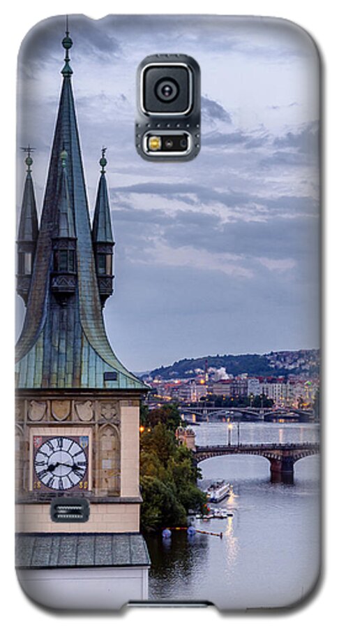 Sun Galaxy S5 Case featuring the photograph Vltava river in Prague by Pablo Lopez