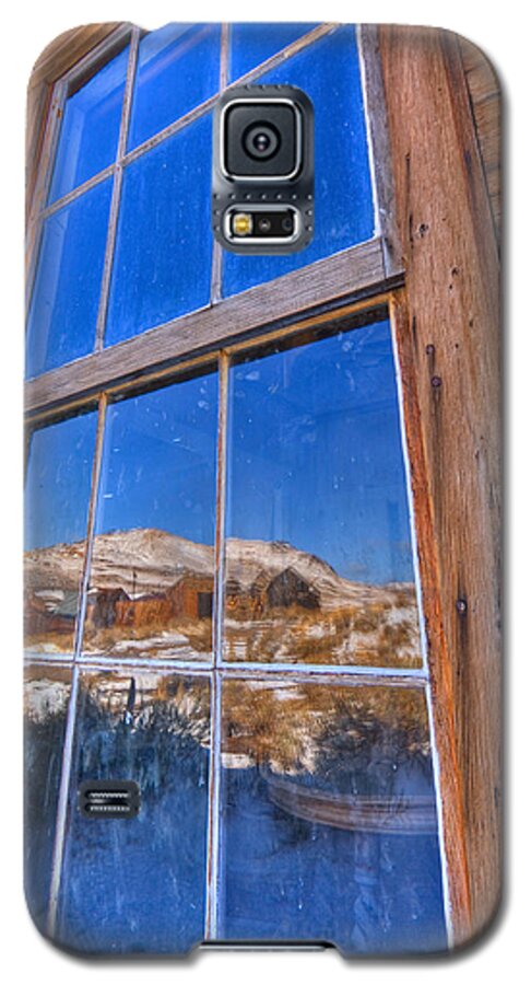 Bodie Galaxy S5 Case featuring the photograph Window to Bodie by Beth Sargent