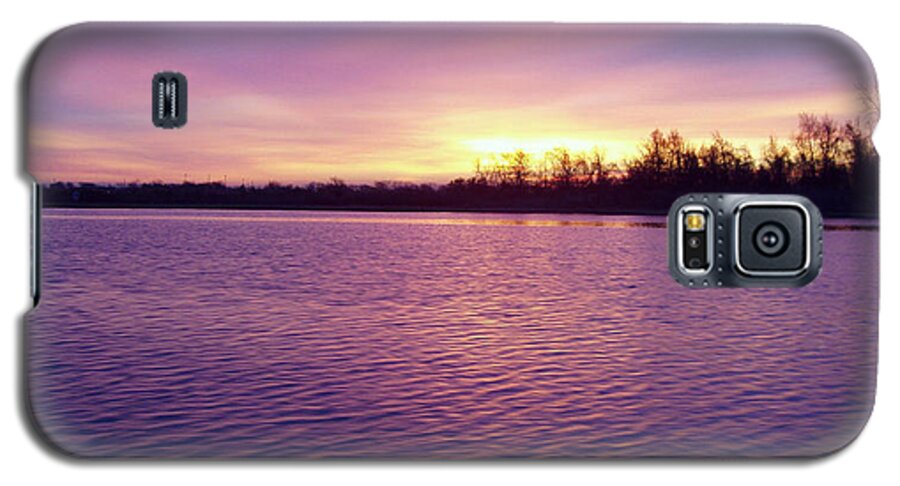 Winter Sunrise Galaxy S5 Case featuring the photograph Winter Sunrise by John Telfer