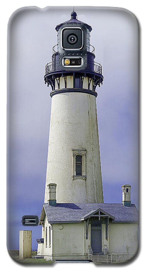 Oregon Galaxy S5 Case featuring the photograph Yaquina Head Lighthouse by Dennis Bucklin