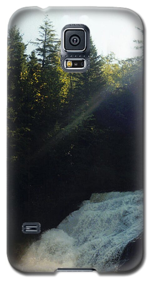 Sunlight Galaxy S5 Case featuring the photograph Morning Waterfall #1 by Stacy C Bottoms