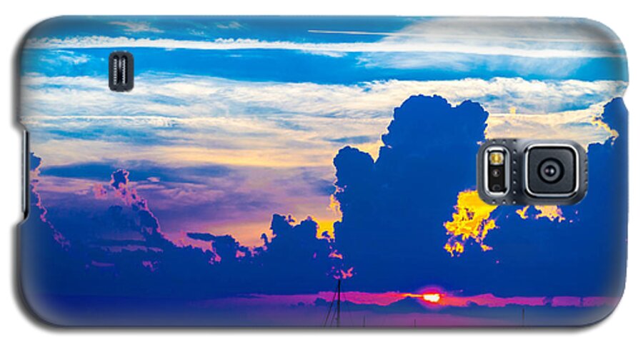  Purple Galaxy S5 Case featuring the photograph The Purple Sunset by Shannon Harrington