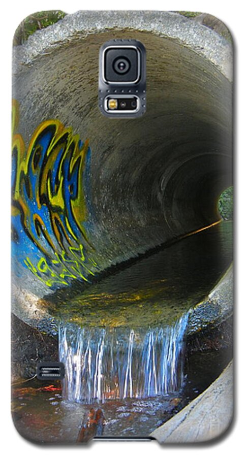 Photography Galaxy S5 Case featuring the photograph At The End Of The Tunnel by KD Johnson
