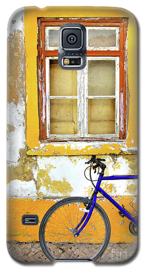 Aged Galaxy S5 Case featuring the photograph Bike Window by Carlos Caetano