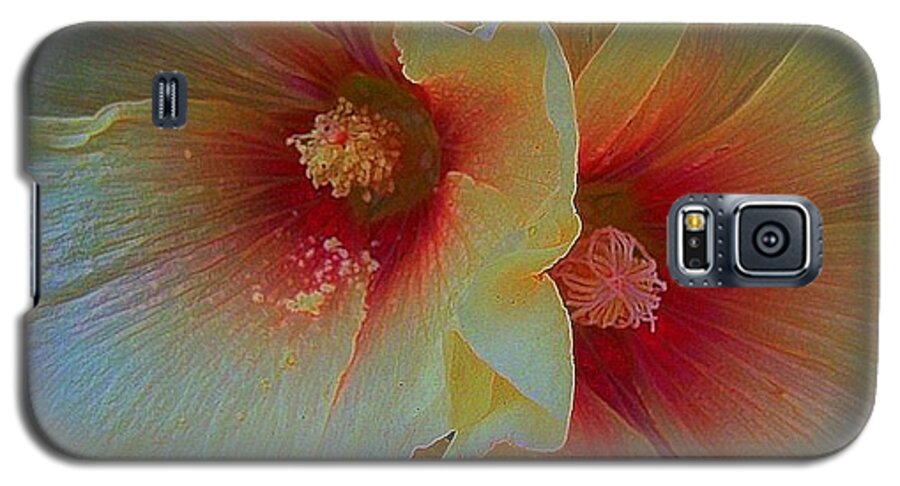 Flowers Galaxy S5 Case featuring the photograph Brief encounter by Jolanta Anna Karolska