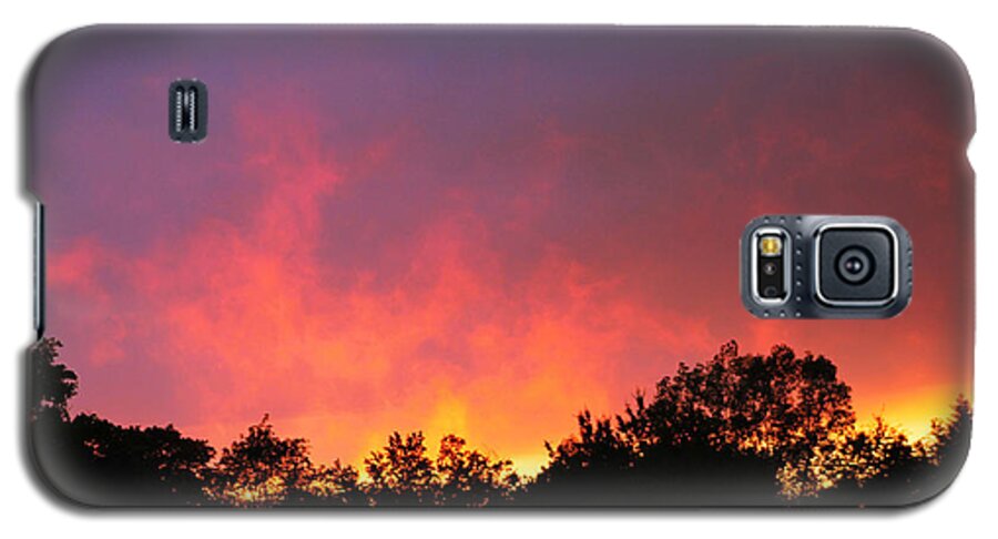 Sunset Galaxy S5 Case featuring the photograph Crepuscule by Bruce Patrick Smith