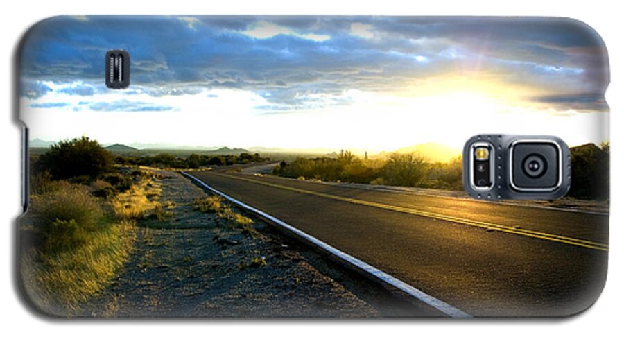 Desert Highway Galaxy S5 Case featuring the photograph Desert Highway by Anthony Citro