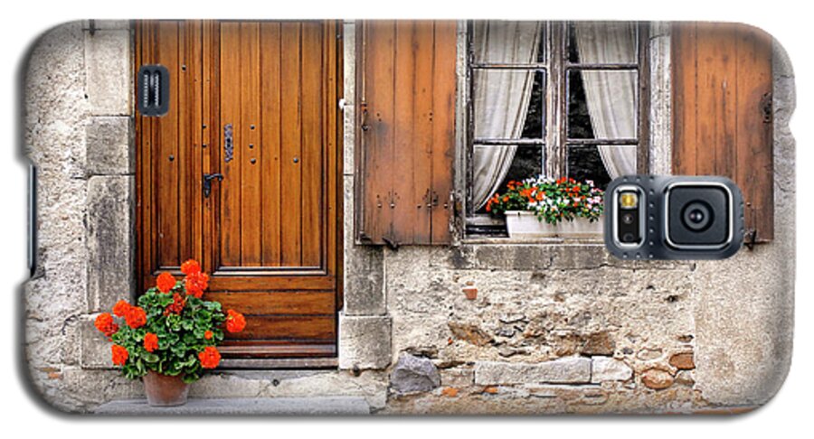 Doorway Galaxy S5 Case featuring the photograph Doorway and Window in Provence France by Dave Mills