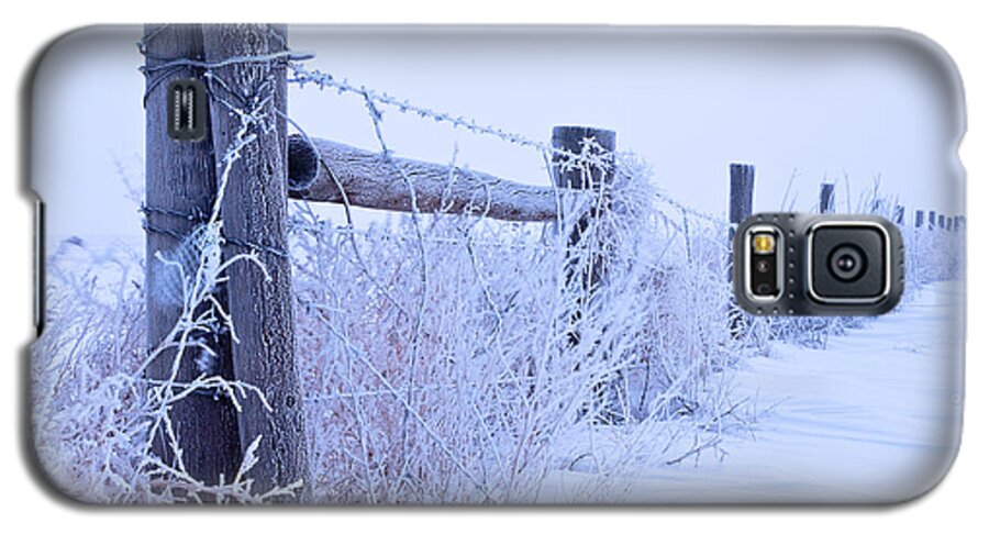 Fences Galaxy S5 Case featuring the photograph Frosty Morning by Monte Stevens