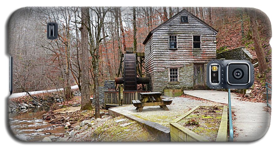 Grist Mill Galaxy S5 Case featuring the photograph Old Grist Mill by Paul Mashburn
