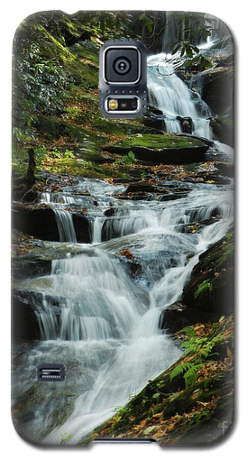 Waterfall Galaxy S5 Case featuring the photograph Roaring Fork Falls by Deborah Smith