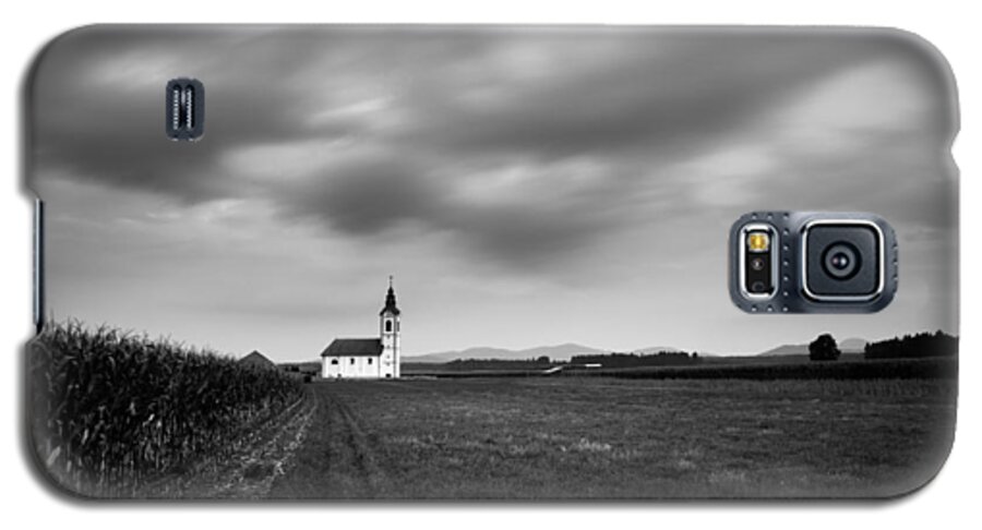 Dusk Galaxy S5 Case featuring the photograph Storm clouds gather over church by Ian Middleton
