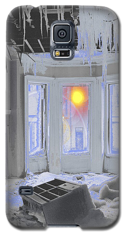 Hope Galaxy S5 Case featuring the photograph Global Freezing by Tom Wurl