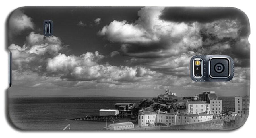 Tenby Harbour Galaxy S5 Case featuring the photograph Tenby Harbour by Steve Purnell