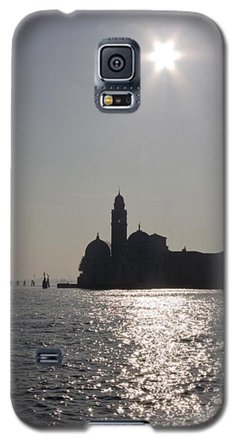 Venezia Galaxy S5 Case featuring the photograph Venezia by Raffaella Lunelli