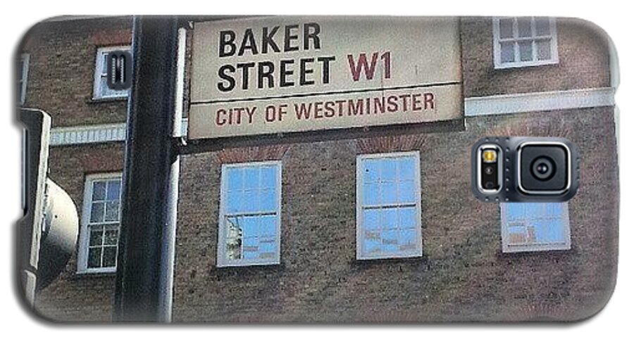 England Galaxy S5 Case featuring the photograph #westminster #bakerstreet #baker by Abdelrahman Alawwad