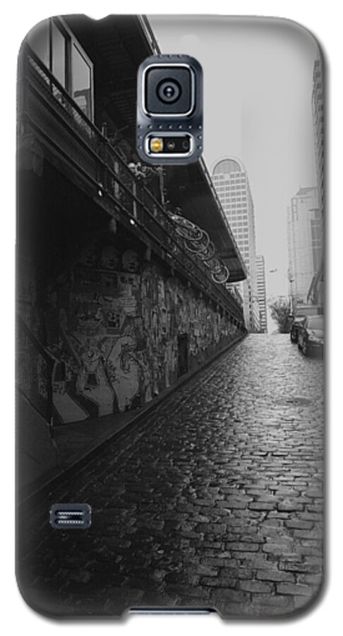 Seattle Galaxy S5 Case featuring the photograph Wet cobbles by Mitch Shindelbower