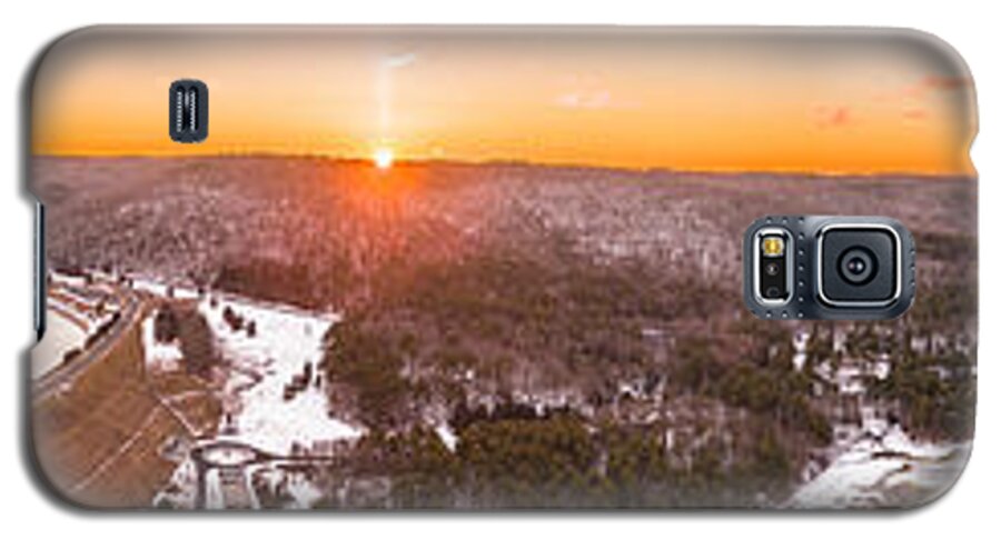 Connecticut Galaxy S5 Case featuring the photograph Barkhamsted reservoir and Saville Dam in Connecticut, Sunrise Panorama #1 by Mike Gearin