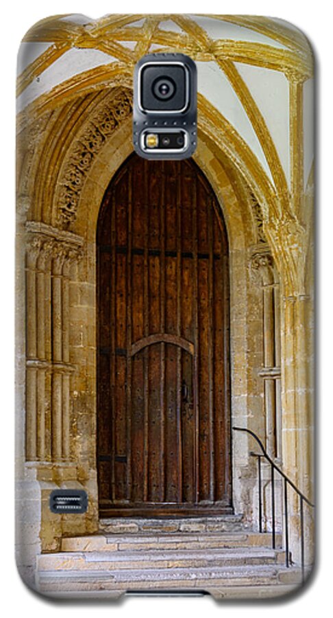 Wells Cathedral Galaxy S5 Case featuring the photograph Cloisters, Wells Cathedral #2 by Colin Rayner