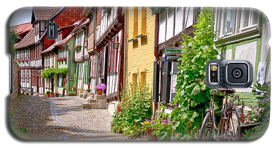 Quedlinburg Galaxy S5 Case featuring the photograph German old village Quedlinburg #2 by Heiko Koehrer-Wagner