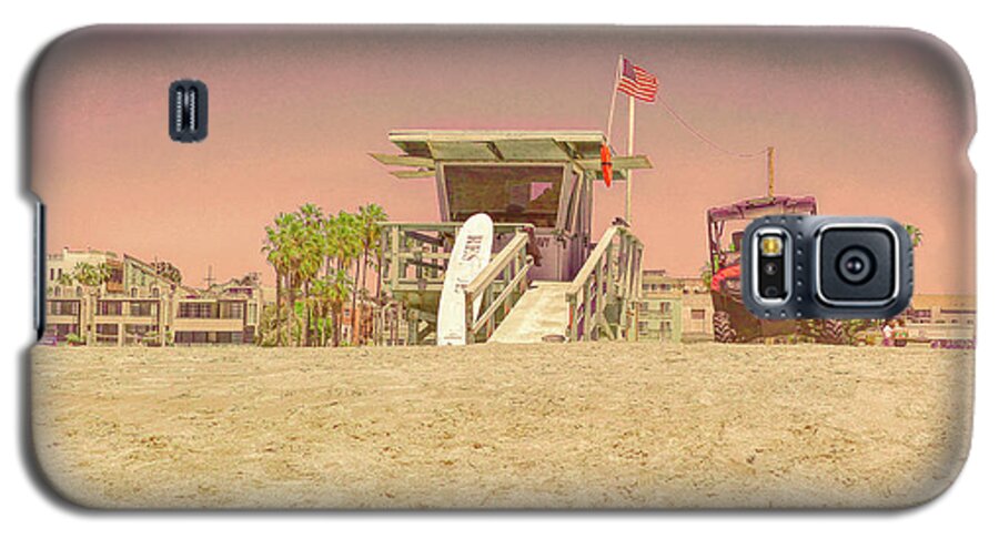 Lifeguard Tower Galaxy S5 Case featuring the photograph Lifeguard Tower 3 #1 by Joe Lach