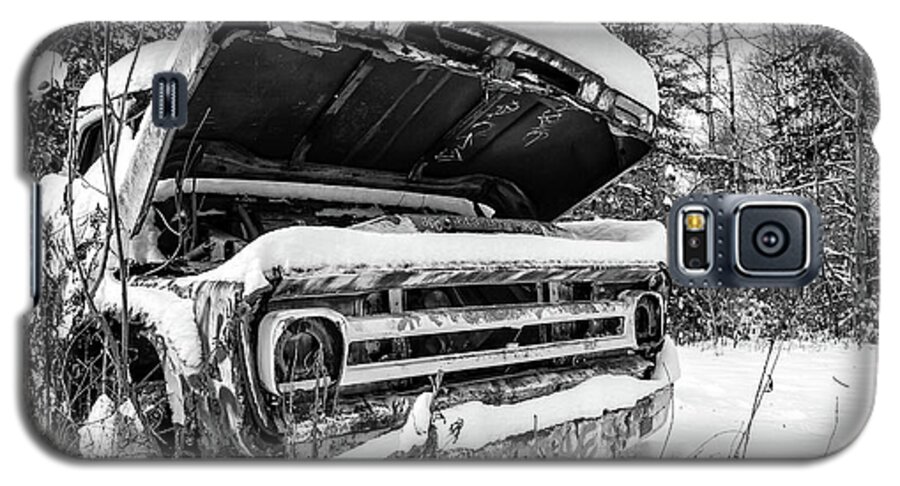Newport Galaxy S5 Case featuring the photograph Old Abandoned Pickup Truck in the Snow #1 by Edward Fielding