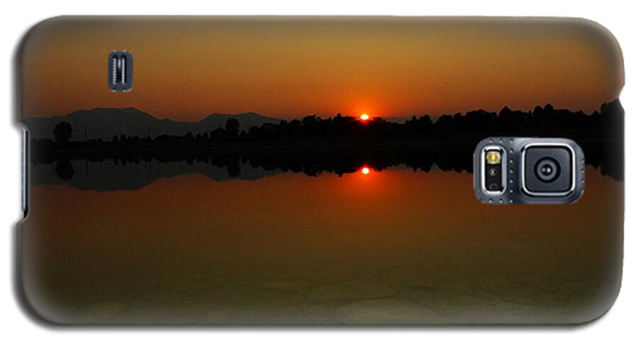 Colorado Sunset Galaxy S5 Case featuring the photograph Red Dawn #1 by Eric Dee
