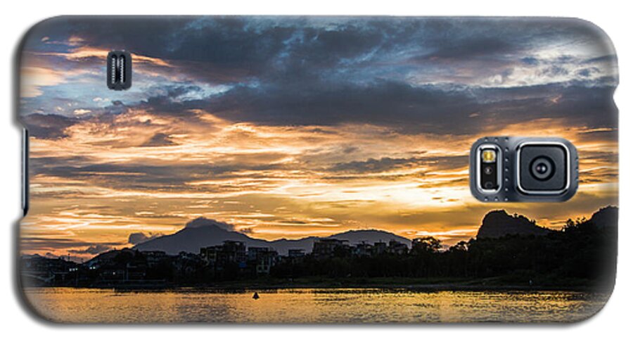 River Galaxy S5 Case featuring the photograph Sunrise scenery in the morning #11 by Carl Ning