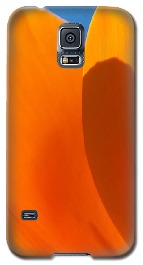 California Galaxy S5 Case featuring the photograph Californian Poppies #2 by Alexander Fedin