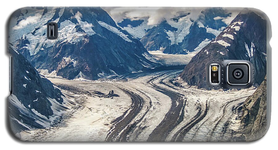 Alaska Galaxy S5 Case featuring the photograph Denali National Park #2 by Benny Marty