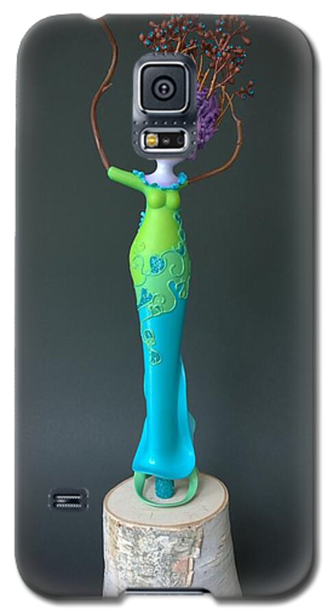  Galaxy S5 Case featuring the sculpture Dragonfly Will O' the Wisp #2 by Judy Henninger