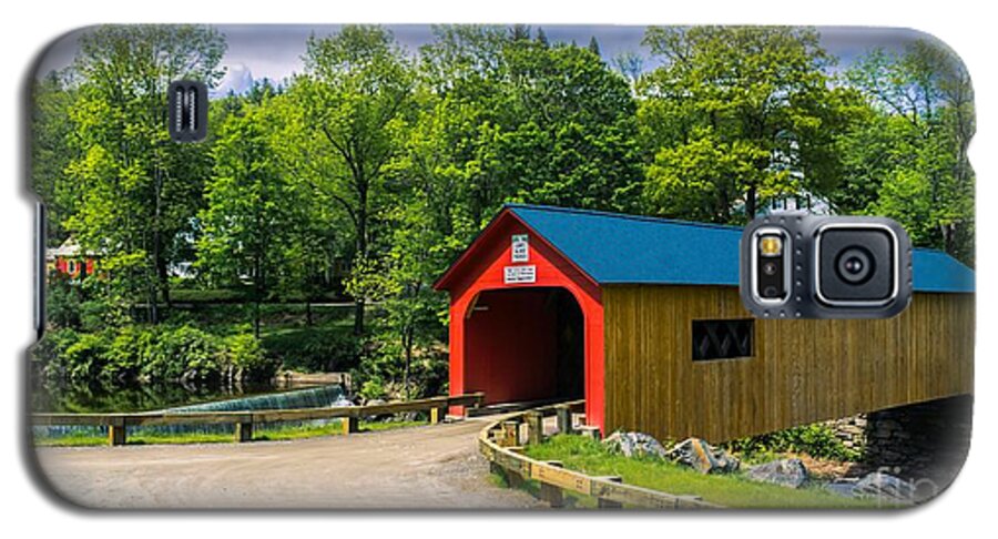 Covered Bridge Galaxy S5 Case featuring the photograph Green River Covered Bridge. #4 by New England Photography