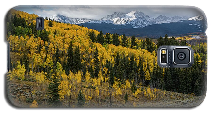 Acorn Creek Galaxy S5 Case featuring the photograph Acorn Creek Autumn by Aaron Spong