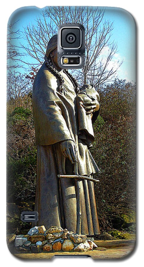 Trail Of Tears Galaxy S5 Case featuring the photograph Along The Trail by Paul Mashburn