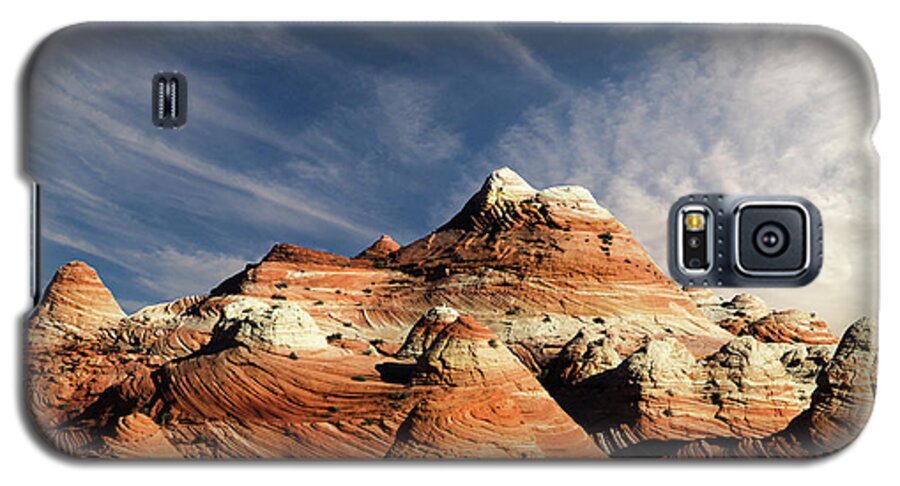 Beauty Galaxy S5 Case featuring the photograph Arizona North Coyote Buttes by Bob Christopher