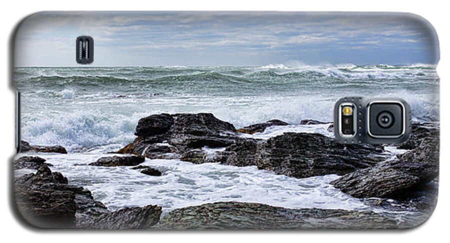 Andrew Pacheco Galaxy S5 Case featuring the photograph Atlantic Scenery by Andrew Pacheco