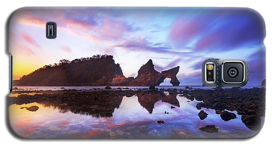 Asia Galaxy S5 Case featuring the photograph Atuh beach dawn break scene by Pradeep Raja Prints