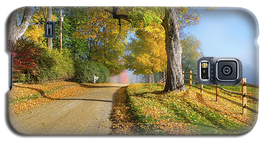 Dirt Road Galaxy S5 Case featuring the photograph Autumn Rural Road by Bill Wakeley