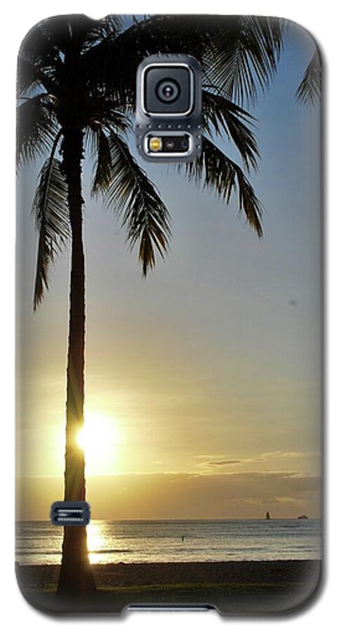 Beach Galaxy S5 Case featuring the photograph Beach sunset by Amee Cave